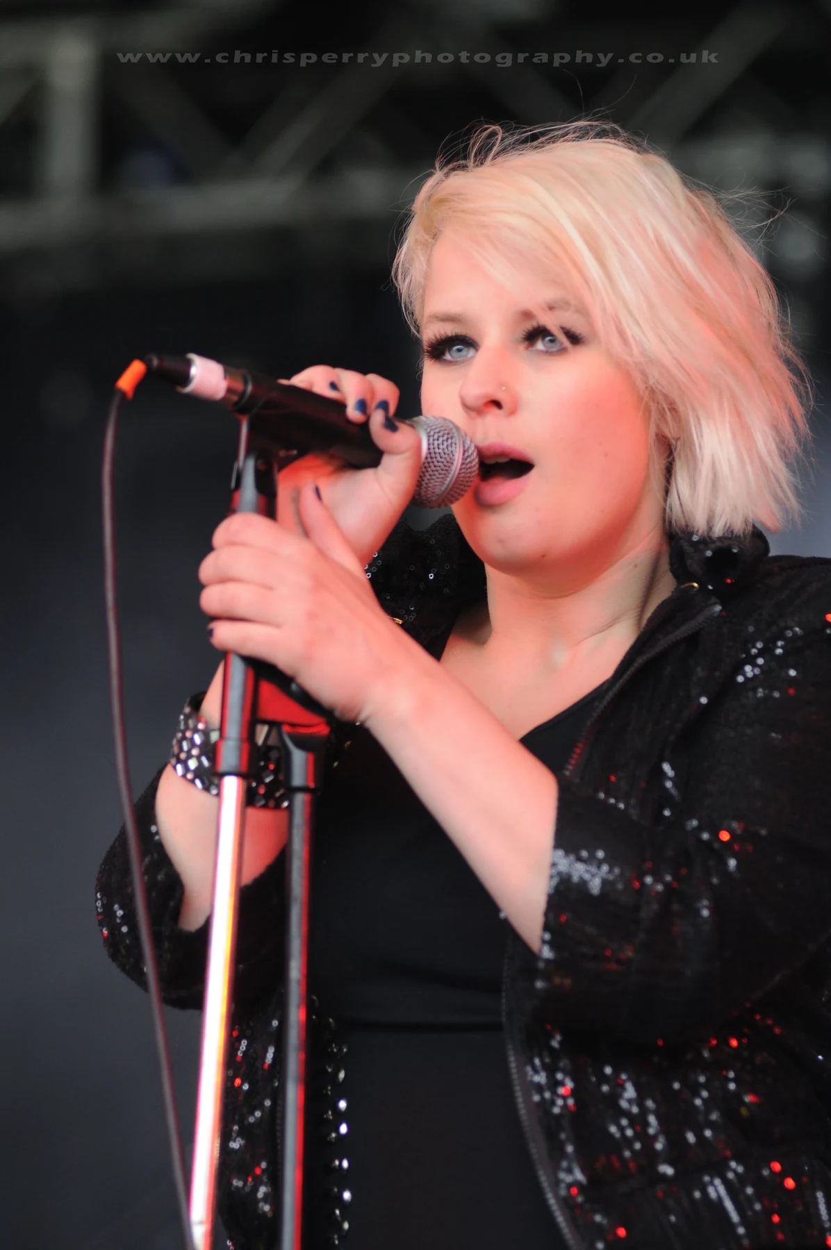 Loebeat performing at Roehampton Ball, 2010