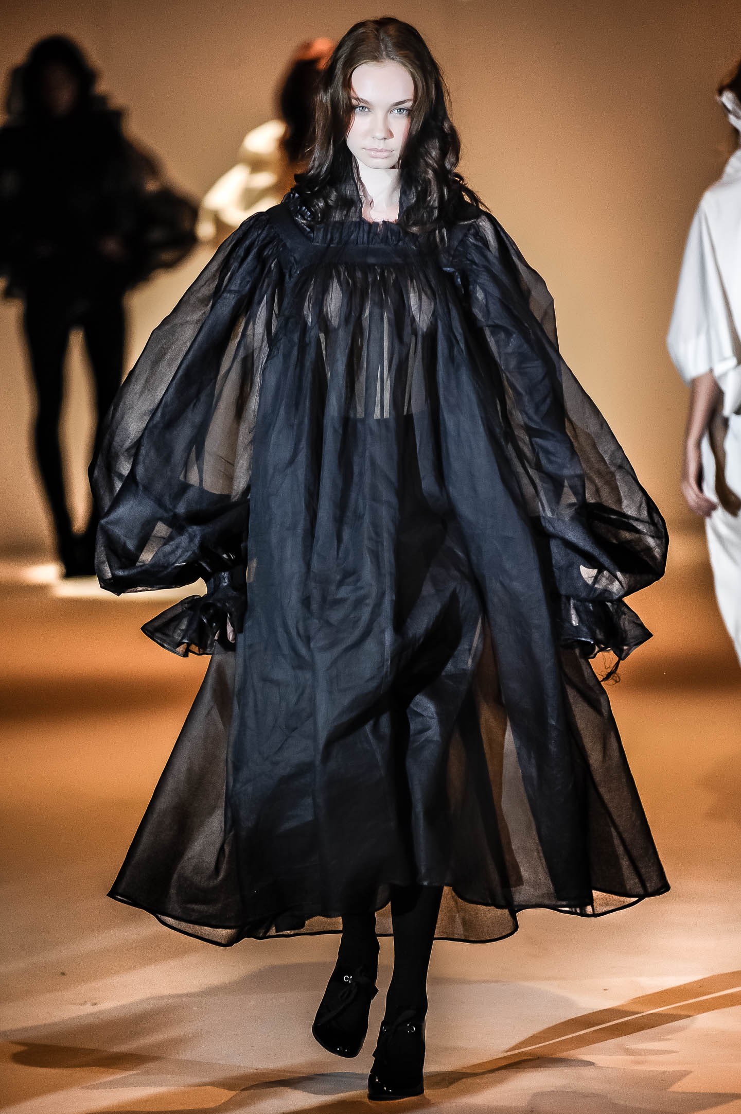 Nabil Nayal — Spring / Summer 2009. Black volume.