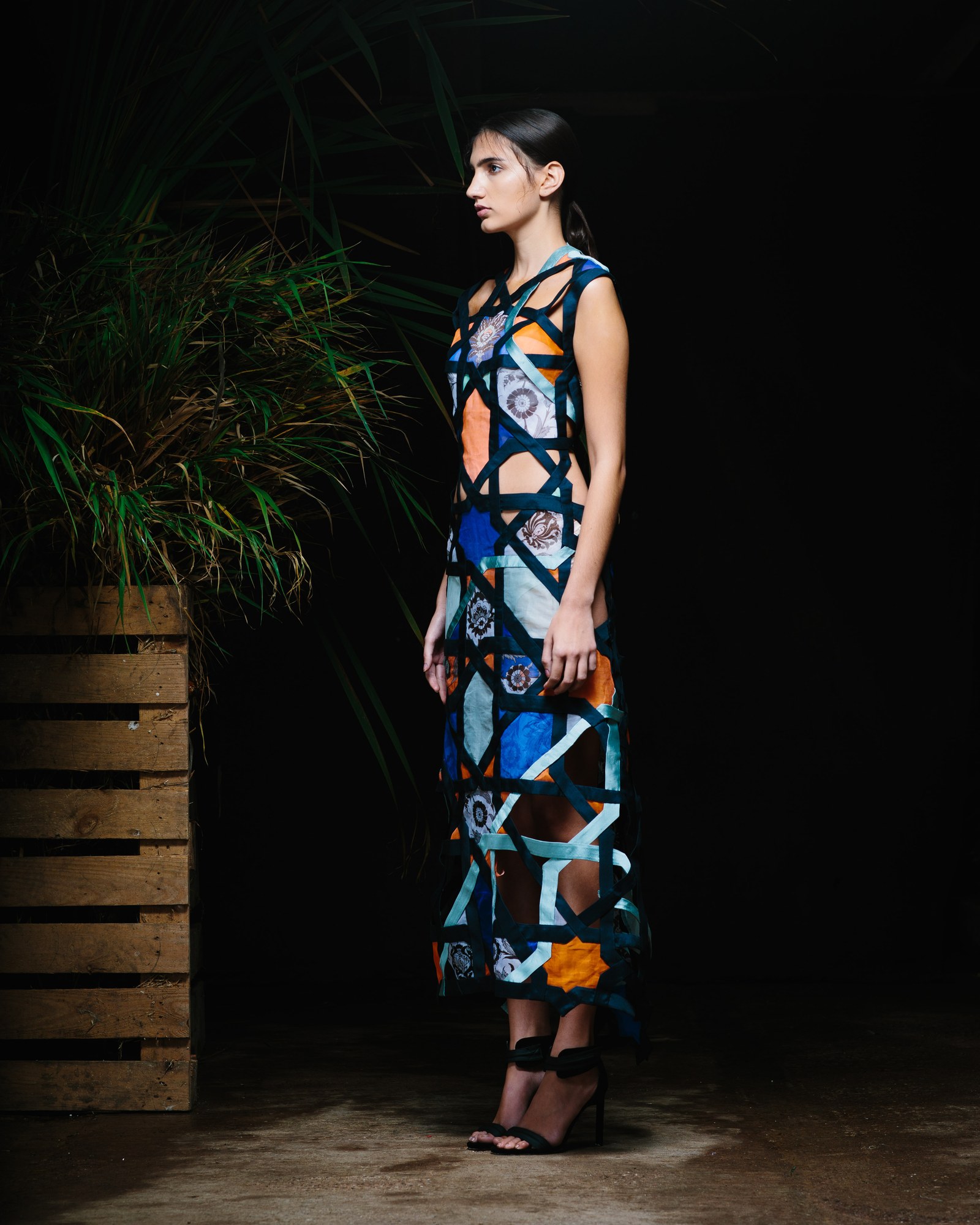 Nabil Nayal — Spring / Summer 2015. Geometric openwork. Alternate view.